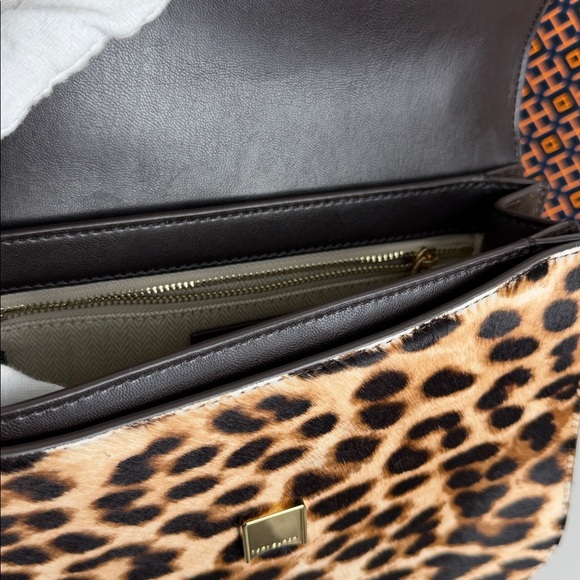 NWT Tory Burch Britten Leopard Print Crossbody Bag - Picture 13 of 15